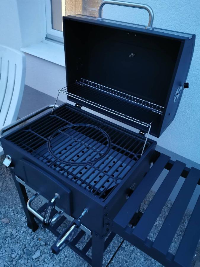Tifani Apartman Keszthely Exteriör bild